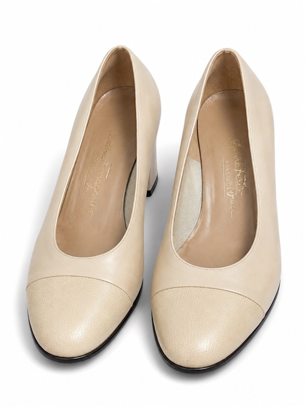 Cream Leather Round-Toe Pumps - Women 8AA